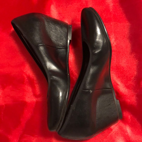 Black shoes - Picture 4 of 6